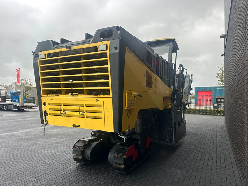Bomag BM 2200/75 ASFALTFREES / ASPHALT MILLING MACHINE / COLD PLANER - 沥青机:图5 Bomag BM 2200/75 ASFALTFREES / ASPHALT MILLING MACHINE / COLD PLANER - 沥青机:图5