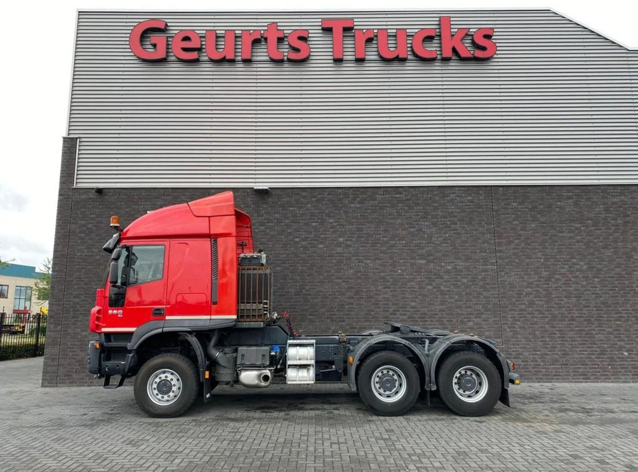 Iveco Trakker 560 SIVI 6X6 HEAVY DUTY PRIME MOVER 275 - 牵引车:图1 Iveco Trakker 560 SIVI 6X6 HEAVY DUTY PRIME MOVER 275 - 牵引车:图1