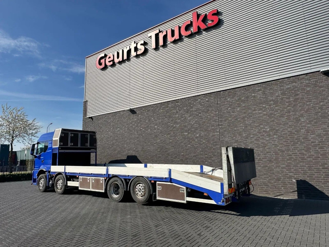 MAN TGS 35.510 8X2-6BL OPRIJWAGEN/MACHINE TRANSPORTE - 自动转运卡车:图3 MAN TGS 35.510 8X2-6BL OPRIJWAGEN/MACHINE TRANSPORTE - 自动转运卡车:图3
