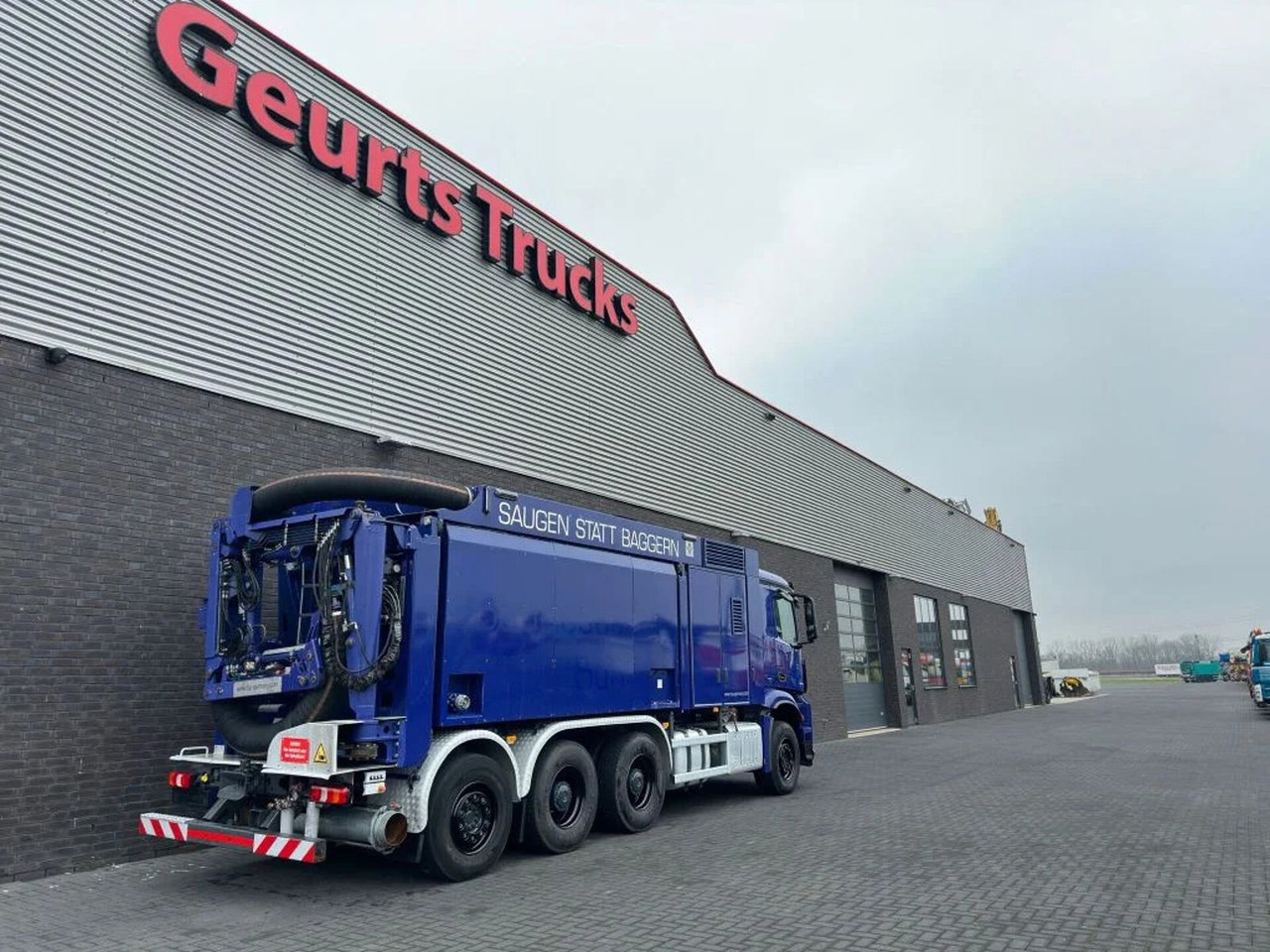 Mercedes-Benz Arocs 3251 8X4 RSP ESE 6 RD 8000 SAUGBAGGER/SUCT - 真空车:图5 Mercedes-Benz Arocs 3251 8X4 RSP ESE 6 RD 8000 SAUGBAGGER/SUCT - 真空车:图5