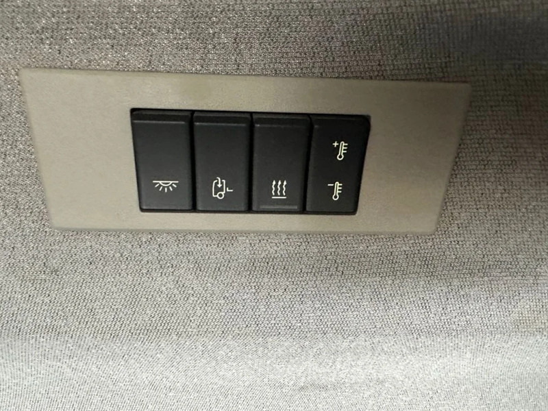 牵引车 Volvo FH 500 6X4 TREKKER/TRACTOR/SZM EURO 6 HYDRAULIC:图20 牵引车 Volvo FH 500 6X4 TREKKER/TRACTOR/SZM EURO 6 HYDRAULIC:图20