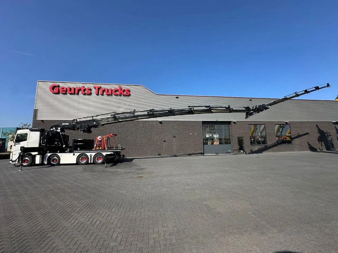 Volvo FH 540 8X4F R TREKKER / BAKWAGEN MET EFFER 1405/ - 起重车:图5 Volvo FH 540 8X4F R TREKKER / BAKWAGEN MET EFFER 1405/ - 起重车:图5