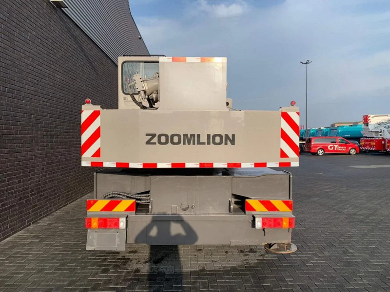 Zoomlion QY25V51.5 25 TONS CRANE/KRAN/GRUA/KRAAN 租赁 Zoomlion QY25V51.5 25 TONS CRANE/KRAN/GRUA/KRAAN:图9 Zoomlion QY25V51.5 25 TONS CRANE/KRAN/GRUA/KRAAN 租赁 Zoomlion QY25V51.5 25 TONS CRANE/KRAN/GRUA/KRAAN:图9