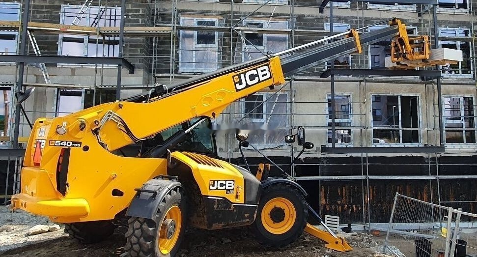 JCB 540-170 - 伸缩臂叉装车:图1 JCB 540-170 - 伸缩臂叉装车:图1