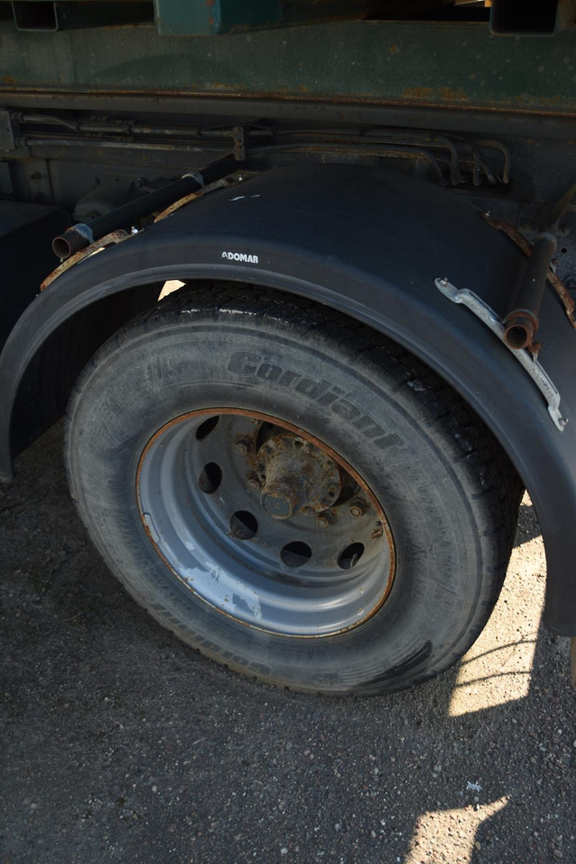 SCANIA P94 220 - 翻斗车:图2 SCANIA P94 220 - 翻斗车:图2