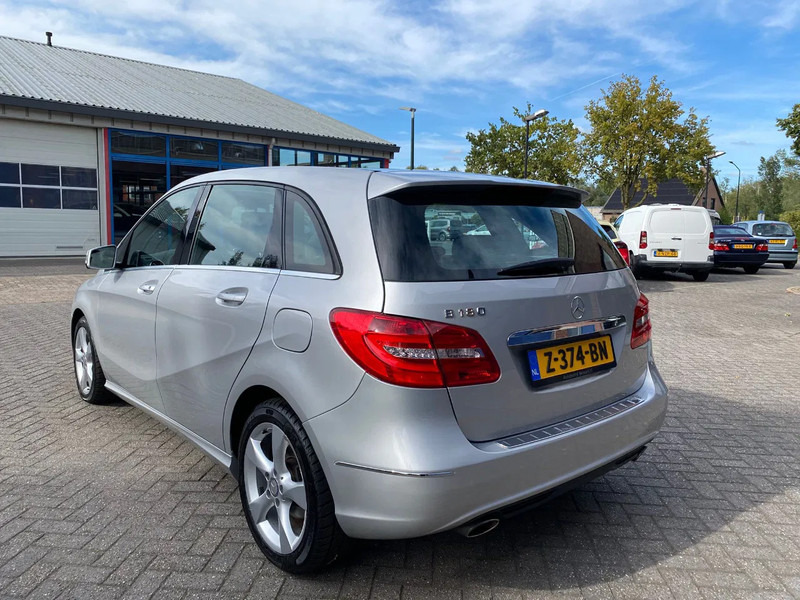 Mercedes-Benz B-Klasse 180 Ambition autom. panoramadak - 越野车:图5 Mercedes-Benz B-Klasse 180 Ambition autom. panoramadak - 越野车:图5