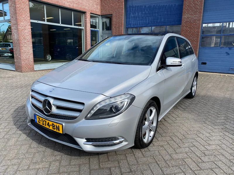 Mercedes-Benz B-Klasse 180 Ambition autom. panoramadak - 越野车:图1 Mercedes-Benz B-Klasse 180 Ambition autom. panoramadak - 越野车:图1