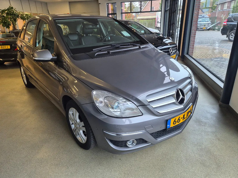 Mercedes-Benz B-Klasse B 180 Automaat Trekhaak - 汽车:图5 Mercedes-Benz B-Klasse B 180 Automaat Trekhaak - 汽车:图5