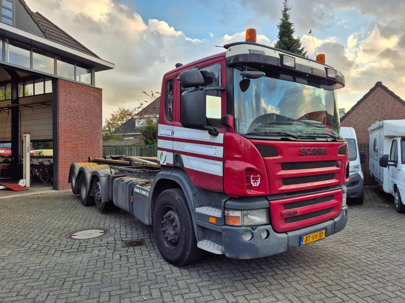 Scania P 420 8x2.... manuel gearbox. - 光缆系统卡车:图1 Scania P 420 8x2.... manuel gearbox. - 光缆系统卡车:图1