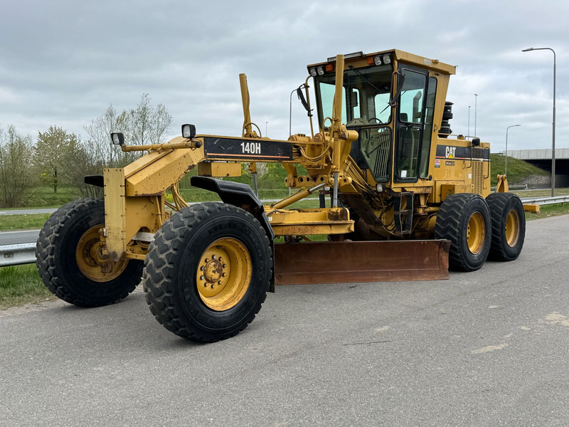 Caterpillar 140H 3306 engine - 平路机:图2 Caterpillar 140H 3306 engine - 平路机:图2