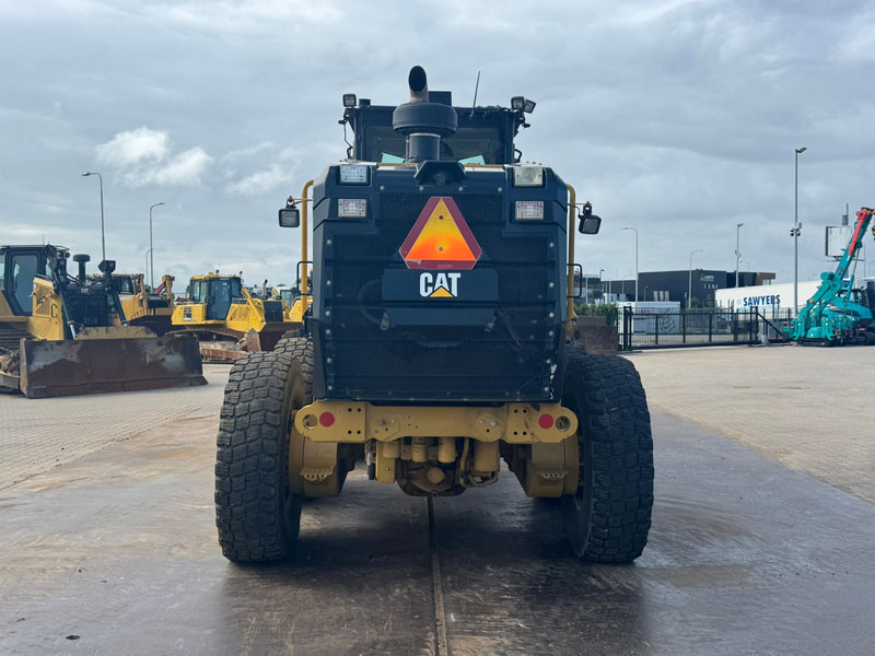 Caterpillar 140M2 AWD - 平路机:图4 Caterpillar 140M2 AWD - 平路机:图4
