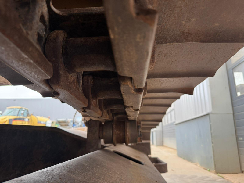 履带式挖掘机 Caterpillar 320EL:图16 履带式挖掘机 Caterpillar 320EL:图16