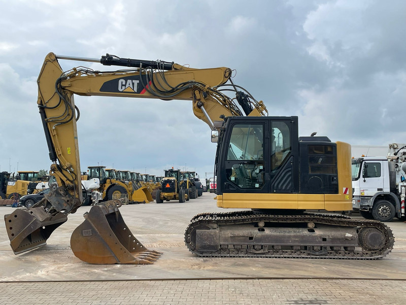 Caterpillar 325F LCR - 履带式挖掘机:图1 Caterpillar 325F LCR - 履带式挖掘机:图1