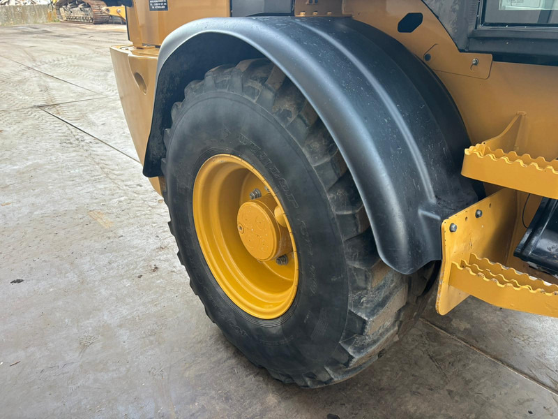 轮式装载机 Caterpillar 908:图15 轮式装载机 Caterpillar 908:图15