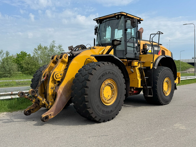Caterpillar 980M - 轮式装载机:图2 Caterpillar 980M - 轮式装载机:图2