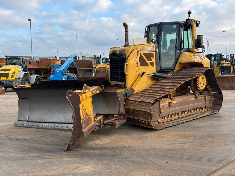 Caterpillar D6N LGP - 推土机:图2 Caterpillar D6N LGP - 推土机:图2