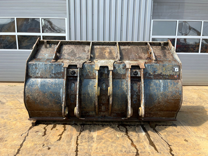 铲斗 Doosan Bucket DL420-3 4500 l：图7