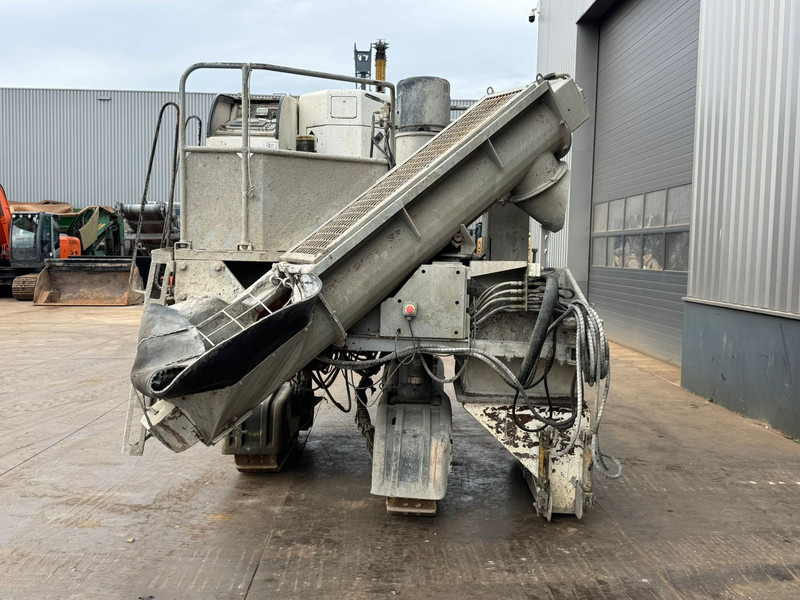 GOMACO GT3400 Concrete Slipform Paver - 沥青铺路机:图5 GOMACO GT3400 Concrete Slipform Paver - 沥青铺路机:图5
