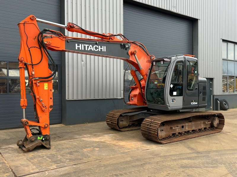 Hitachi ZX135US - 履带式挖掘机:图2 Hitachi ZX135US - 履带式挖掘机:图2