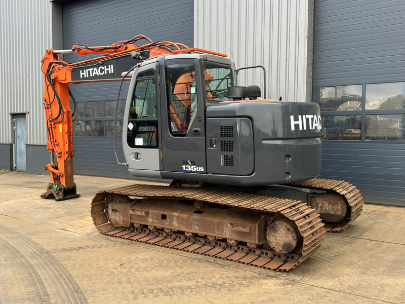 Hitachi ZX135US - 履带式挖掘机:图3 Hitachi ZX135US - 履带式挖掘机:图3