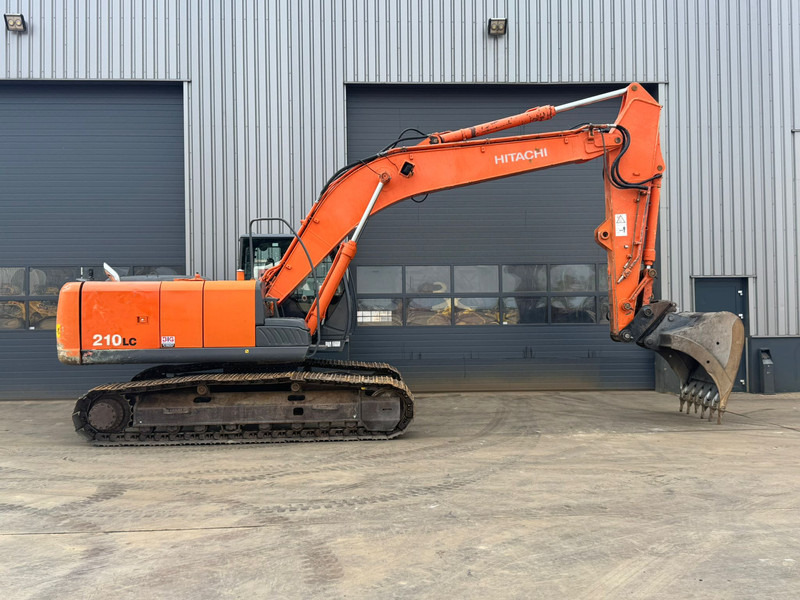 Hitachi ZX210LC-3 - 履带式挖掘机:图5 Hitachi ZX210LC-3 - 履带式挖掘机:图5
