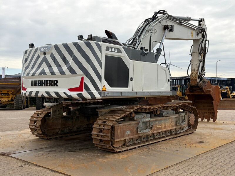 Liebherr R945 LCV (R944 / R946 / R950) - 履带式挖掘机:图5 Liebherr R945 LCV (R944 / R946 / R950) - 履带式挖掘机:图5
