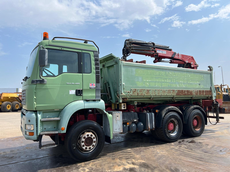 MAN TGA 26.480 6x4 tipper + HMF crane - 翻斗车, 起重车:图1 MAN TGA 26.480 6x4 tipper + HMF crane - 翻斗车, 起重车:图1