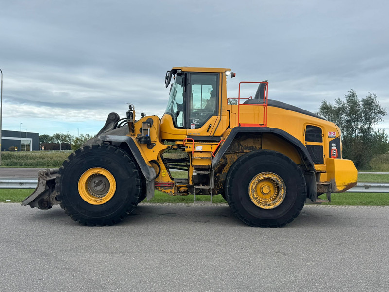 Volvo L220H - 轮式装载机:图1 Volvo L220H - 轮式装载机:图1