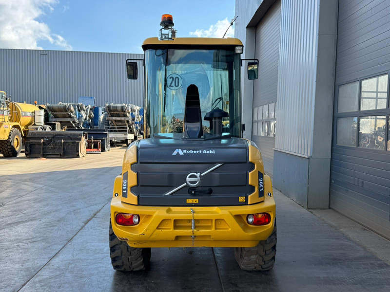 Volvo L30G - 轮式装载机:图4 Volvo L30G - 轮式装载机:图4