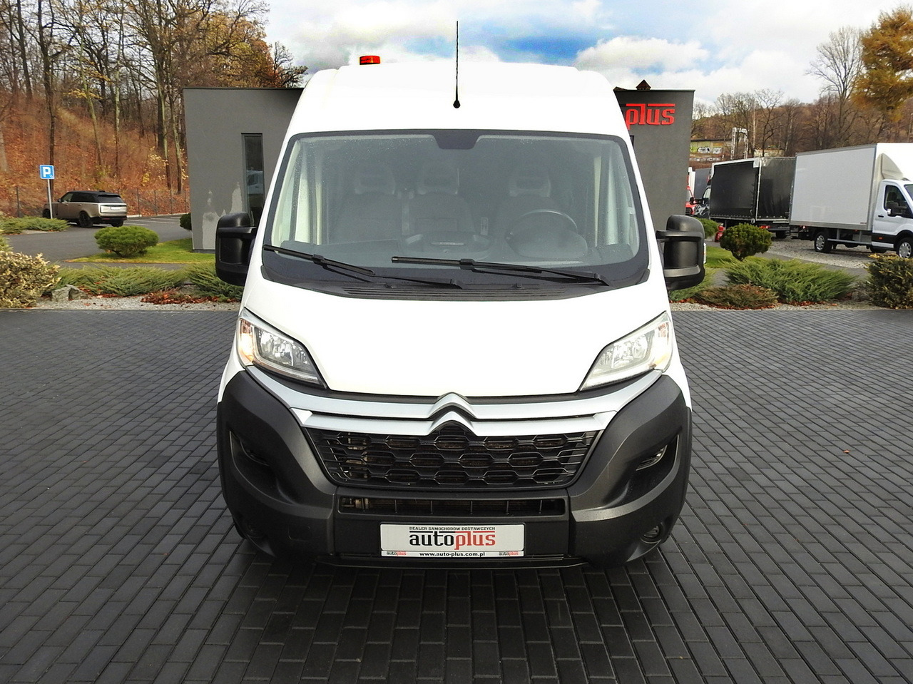 CITROEN JUMPER BOX DELIVERY VAN 6 SEATS AIR CONDITIONING 140HP - 无侧窗厢式货车:图5 CITROEN JUMPER BOX DELIVERY VAN 6 SEATS AIR CONDITIONING 140HP - 无侧窗厢式货车:图5