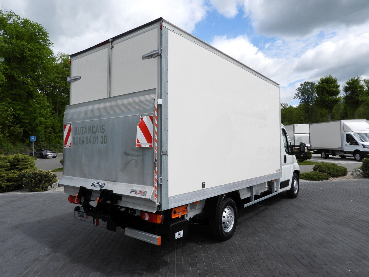 CITROEN JUMPER BOX LIFT 8 PALLETS CRUISE CONTROL NAVIGATION AIR CONDITIONING 165HP - 厢式货车:图3 CITROEN JUMPER BOX LIFT 8 PALLETS CRUISE CONTROL NAVIGATION AIR CONDITIONING 165HP - 厢式货车:图3
