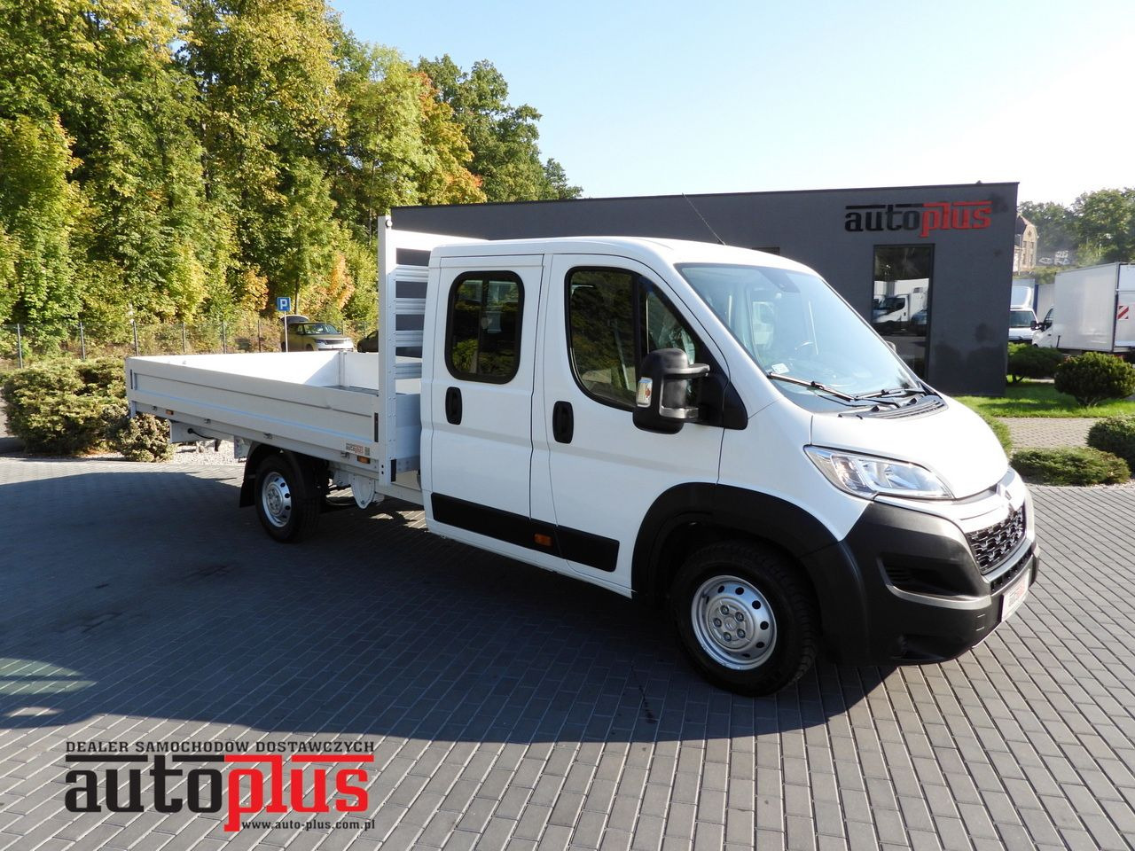 CITROEN JUMPER STAKE BODY DOUBLE CABIN DOKA 7 SEATS PNEUMATICS AIR CONDITIONING 140HP - 平板货车:图1 CITROEN JUMPER STAKE BODY DOUBLE CABIN DOKA 7 SEATS PNEUMATICS AIR CONDITIONING 140HP - 平板货车:图1