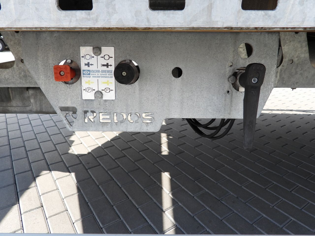 集装箱运输车/ 可拆卸车身的卡车 DAF LF 230 CONTAINER CARRIER PLATFORM + TRAILER WEBASTO CRUISE CONTROL LED LIGHTS PNEUMATICS AUTOMATIC TRANSMISSION  TWIN WHEELS AIR CONDITIONING  230HP：图43