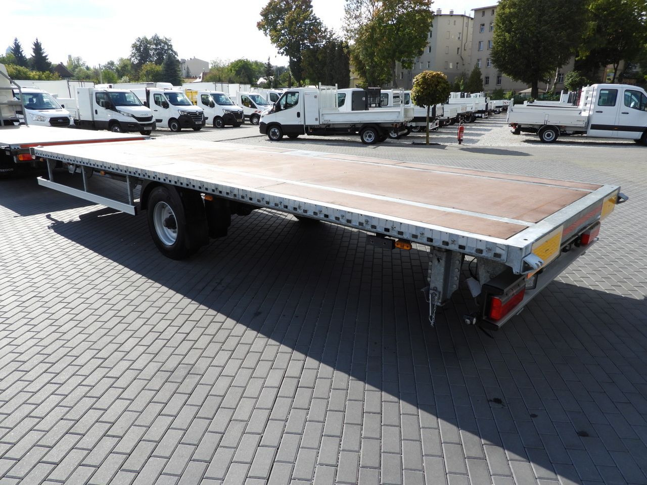 集装箱运输车/ 可拆卸车身的卡车 DAF LF 230 CONTAINER CARRIER PLATFORM + TRAILER WEBASTO CRUISE CONTROL LED LIGHTS PNEUMATICS AUTOMATIC TRANSMISSION  TWIN WHEELS AIR CONDITIONING  230HP：图35