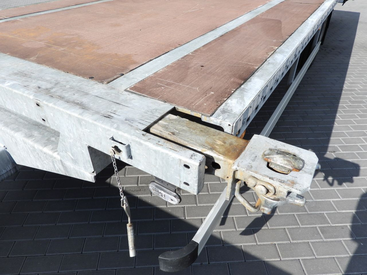 集装箱运输车/ 可拆卸车身的卡车 DAF LF 230 CONTAINER CARRIER PLATFORM + TRAILER WEBASTO CRUISE CONTROL LED LIGHTS PNEUMATICS AUTOMATIC TRANSMISSION  TWIN WHEELS AIR CONDITIONING  230HP：图44