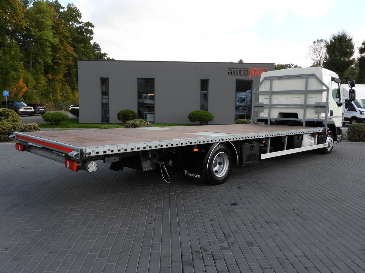 集装箱运输车/ 可拆卸车身的卡车 DAF LF 230 CONTAINER CARRIER PLATFORM + TRAILER WEBASTO CRUISE CONTROL LED LIGHTS PNEUMATICS AUTOMATIC TRANSMISSION  TWIN WHEELS AIR CONDITIONING  230HP：图27