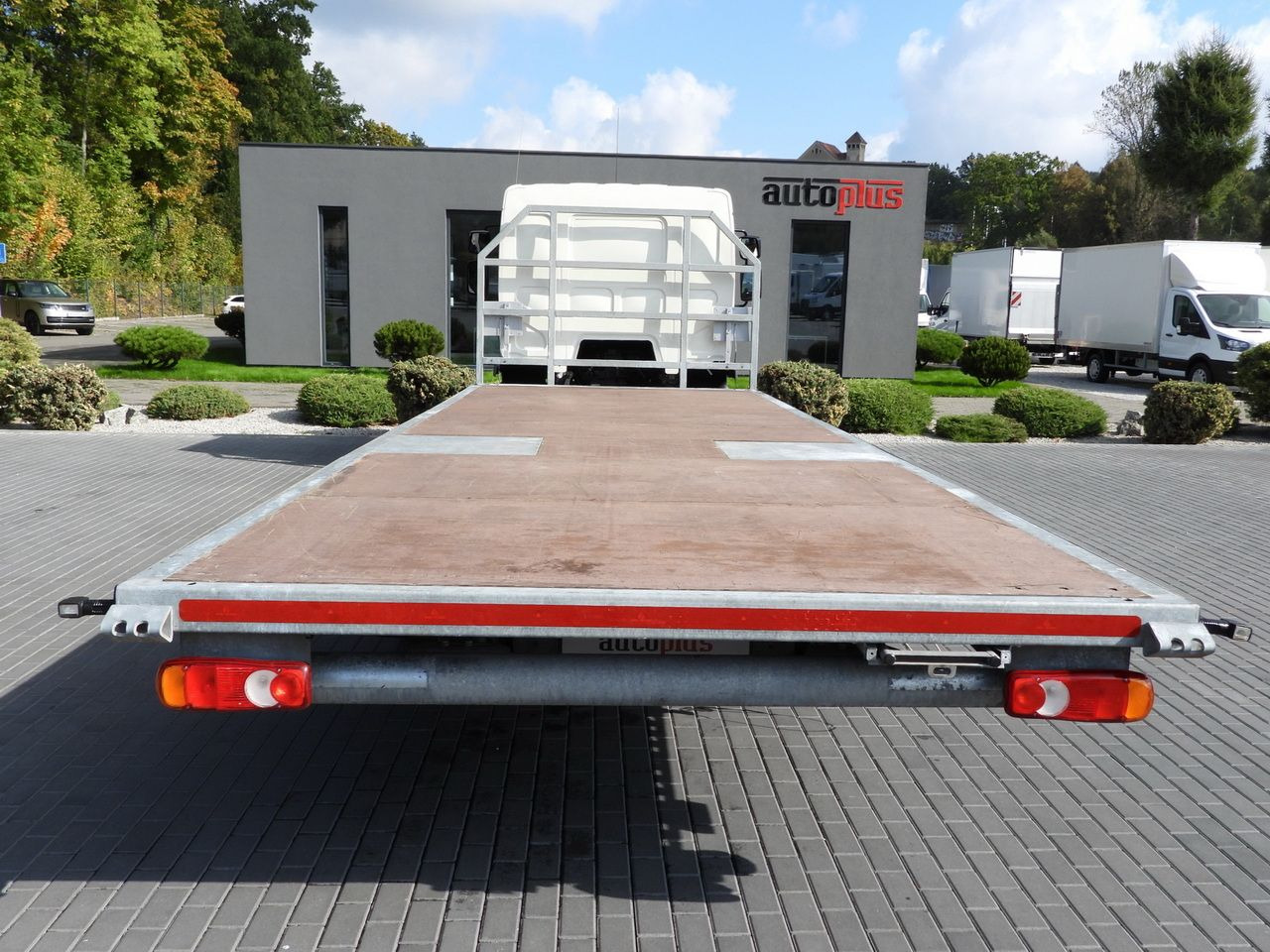 集装箱运输车/ 可拆卸车身的卡车 DAF LF 230 CONTAINER CARRIER PLATFORM + TRAILER WEBASTO CRUISE CONTROL LED LIGHTS PNEUMATICS AUTOMATIC TRANSMISSION  TWIN WHEELS AIR CONDITIONING  230HP：图10