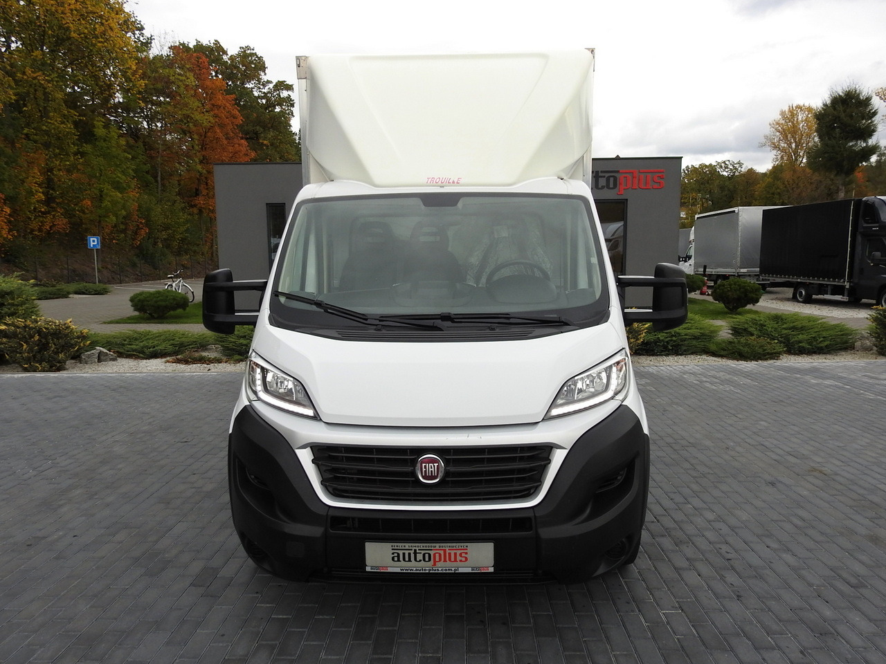 FIAT DUCATO BOX LIFT 8 PALLETS CRUISE CONTROL NAVIGATION AIR CONDITIONING LED LIGHTS 130HP - 厢式货车:图5 FIAT DUCATO BOX LIFT 8 PALLETS CRUISE CONTROL NAVIGATION AIR CONDITIONING LED LIGHTS 130HP - 厢式货车:图5