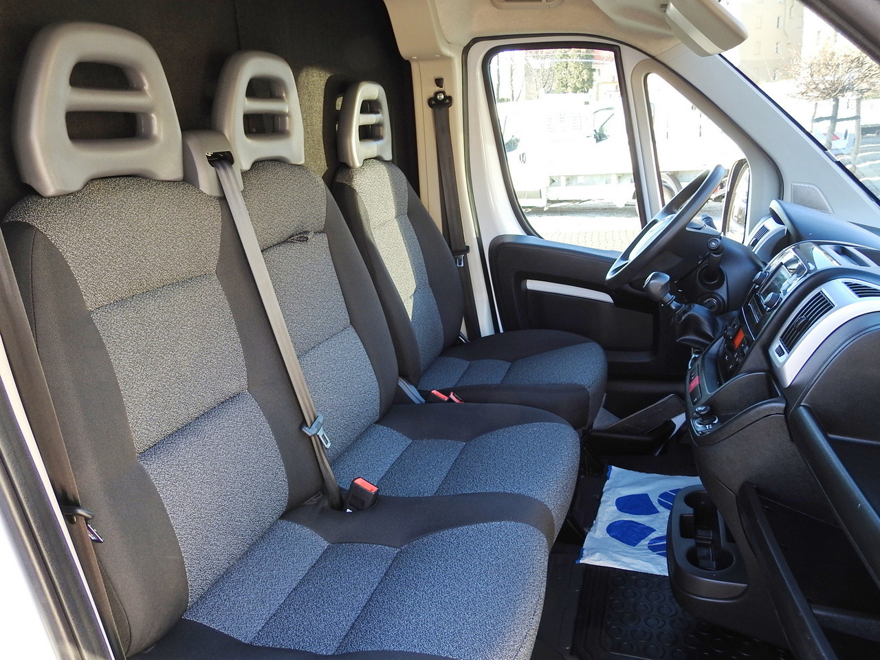 冷藏货车 FIAT DUCATO REFRIGERATOR VAN -10*C POWER SUPPLY 230V AIR CONDITIONING  175HP：图43