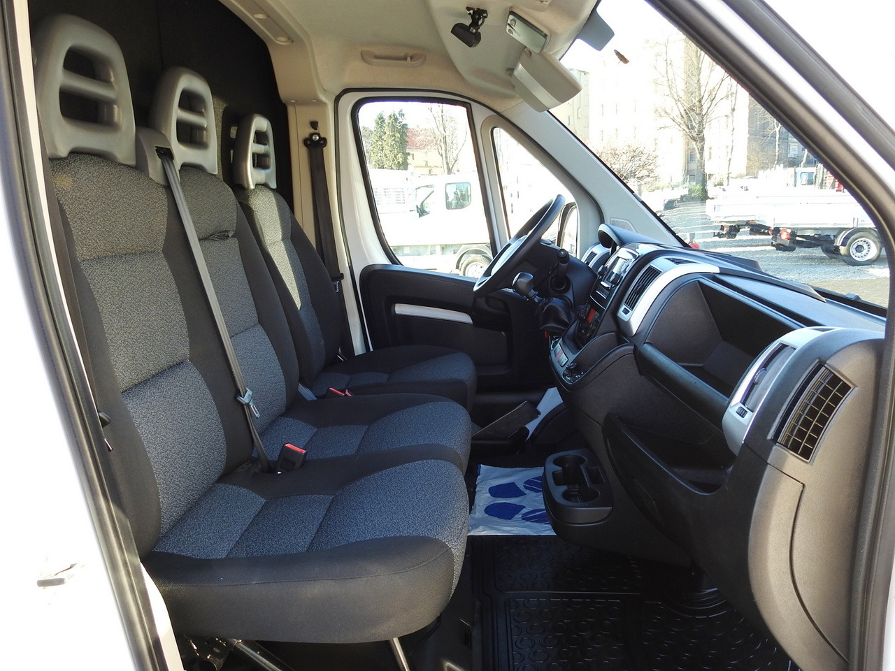 冷藏货车 FIAT DUCATO REFRIGERATOR VAN -10*C POWER SUPPLY 230V AIR CONDITIONING  175HP：图42