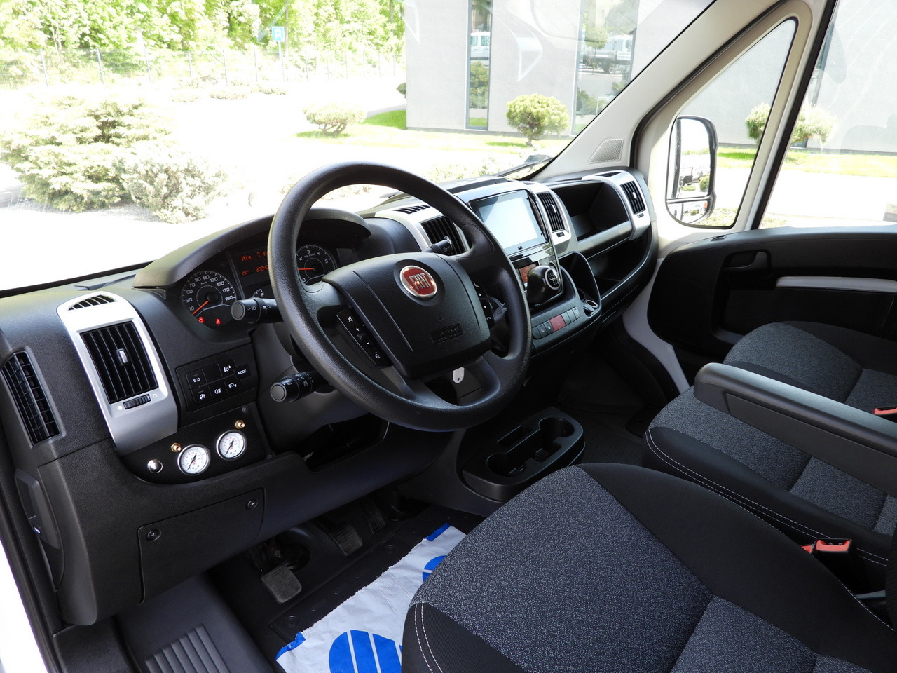 FIAT DUCATO TARPAULIN 10 PALLETS WEBASTO CRUISE CONTROL AIR CONDITIONING LED LIGHTS PNEUMATICS 160HP - 侧帘货车:图2 FIAT DUCATO TARPAULIN 10 PALLETS WEBASTO CRUISE CONTROL AIR CONDITIONING LED LIGHTS PNEUMATICS 160HP - 侧帘货车:图2