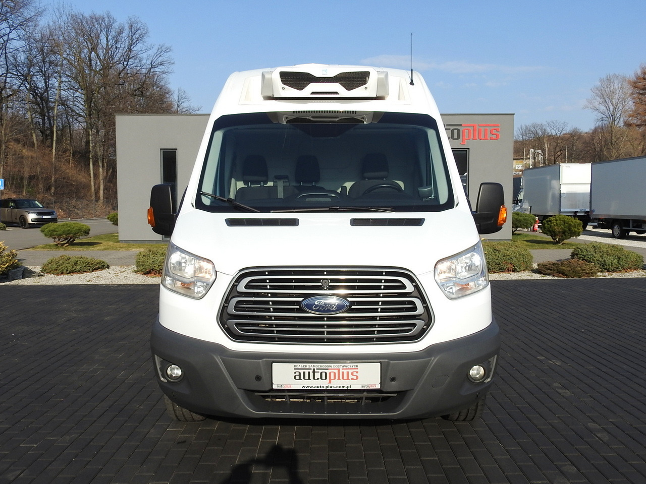 FORD TRANSIT REFRIGERATOR VAN 0°C HEATING FUNCTION CRUISE CONTROL LED LIGHTS AIR CONDITIONING 130HP - 冷藏货车:图5 FORD TRANSIT REFRIGERATOR VAN 0°C HEATING FUNCTION CRUISE CONTROL LED LIGHTS AIR CONDITIONING 130HP - 冷藏货车:图5