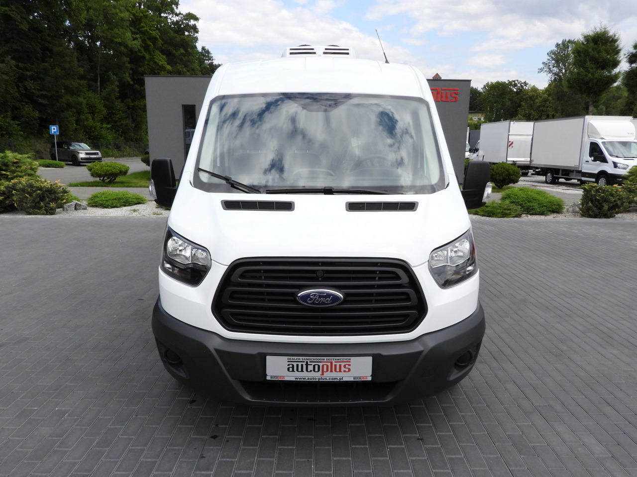 FORD TRANSIT REFRIGERATOR VAN 5*C AIR CONDITIONING 105HP - 冷藏货车:图5 FORD TRANSIT REFRIGERATOR VAN 5*C AIR CONDITIONING 105HP - 冷藏货车:图5