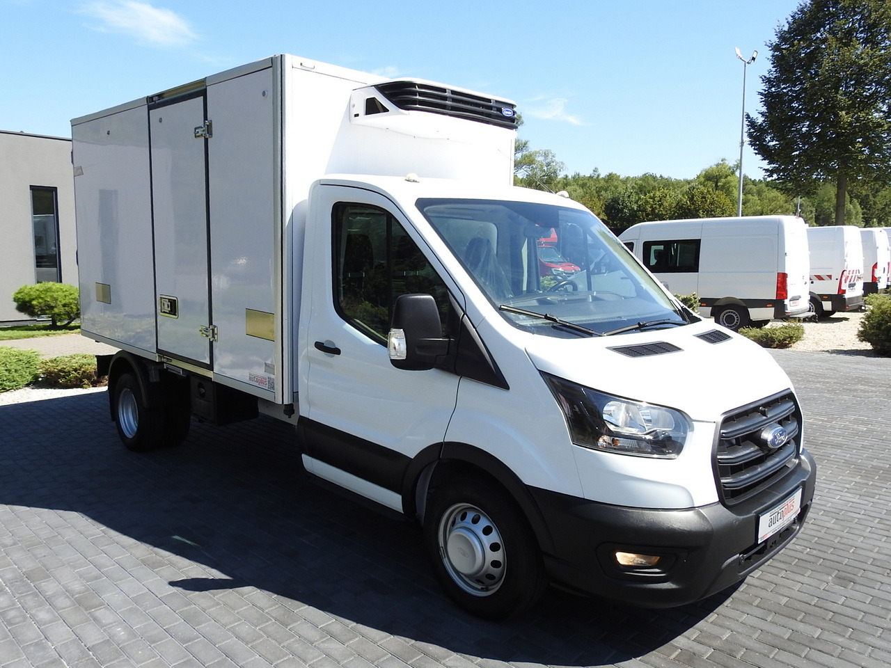 FORD TRANSIT REGRIGERATOR BOX 0*C POWER SUPPLY 230V CRUISE CONTROL AIR CONDITIONING TWIN WHEELS 170HP - 冷藏货车:图4 FORD TRANSIT REGRIGERATOR BOX 0*C POWER SUPPLY 230V CRUISE CONTROL AIR CONDITIONING TWIN WHEELS 170HP - 冷藏货车:图4