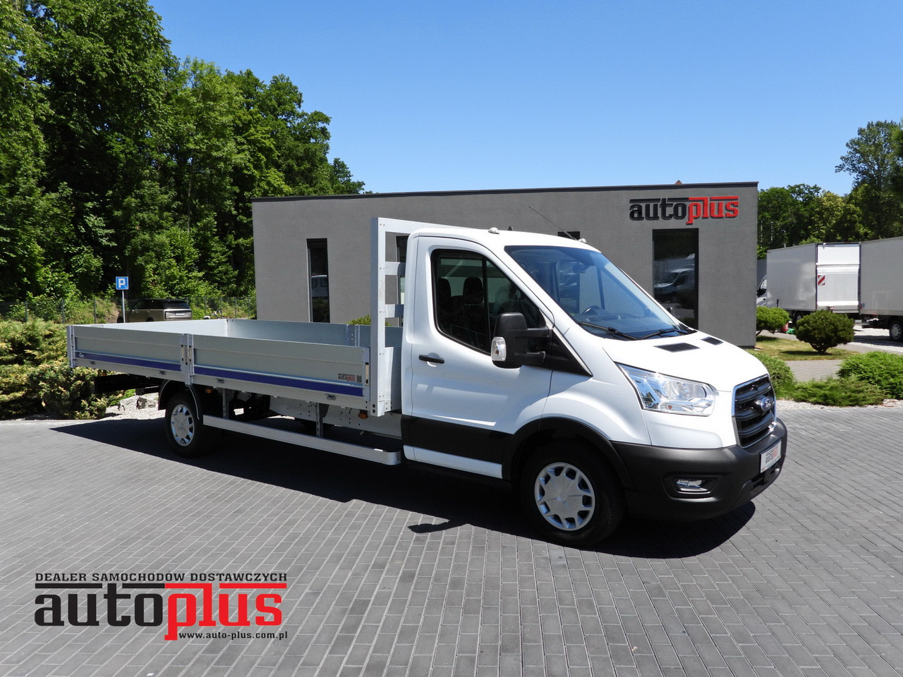 FORD TRANSIT STAKE BODY 10 PALLETS CRUISE CONTROL LED LIGHTS PNEUMATICS AIR CONDITIONING 160HP - 平板货车:图1 FORD TRANSIT STAKE BODY 10 PALLETS CRUISE CONTROL LED LIGHTS PNEUMATICS AIR CONDITIONING 160HP - 平板货车:图1