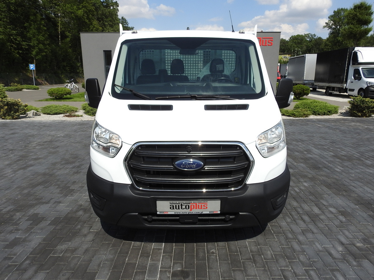 FORD TRANSIT TIPPER CRUISE CONTROL AIR CONDITIONING TWIN WHEELS 170HP - 翻斗货车:图5 FORD TRANSIT TIPPER CRUISE CONTROL AIR CONDITIONING TWIN WHEELS 170HP - 翻斗货车:图5