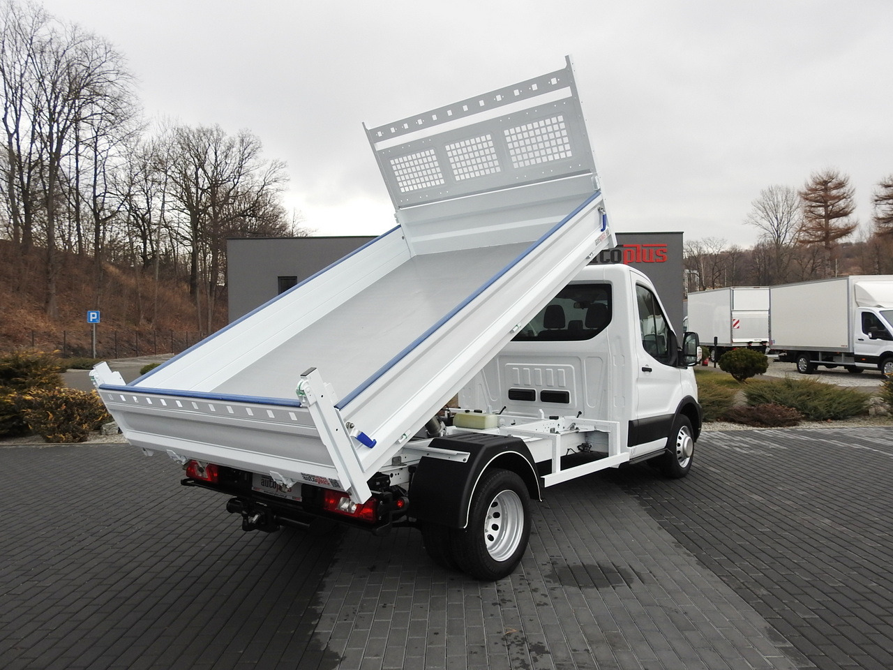 FORD TRANSIT TIPPER LED LIGHTS TWIN WHEELS AIR CONDITIONING 130HP - 翻斗货车:图3 FORD TRANSIT TIPPER LED LIGHTS TWIN WHEELS AIR CONDITIONING 130HP - 翻斗货车:图3