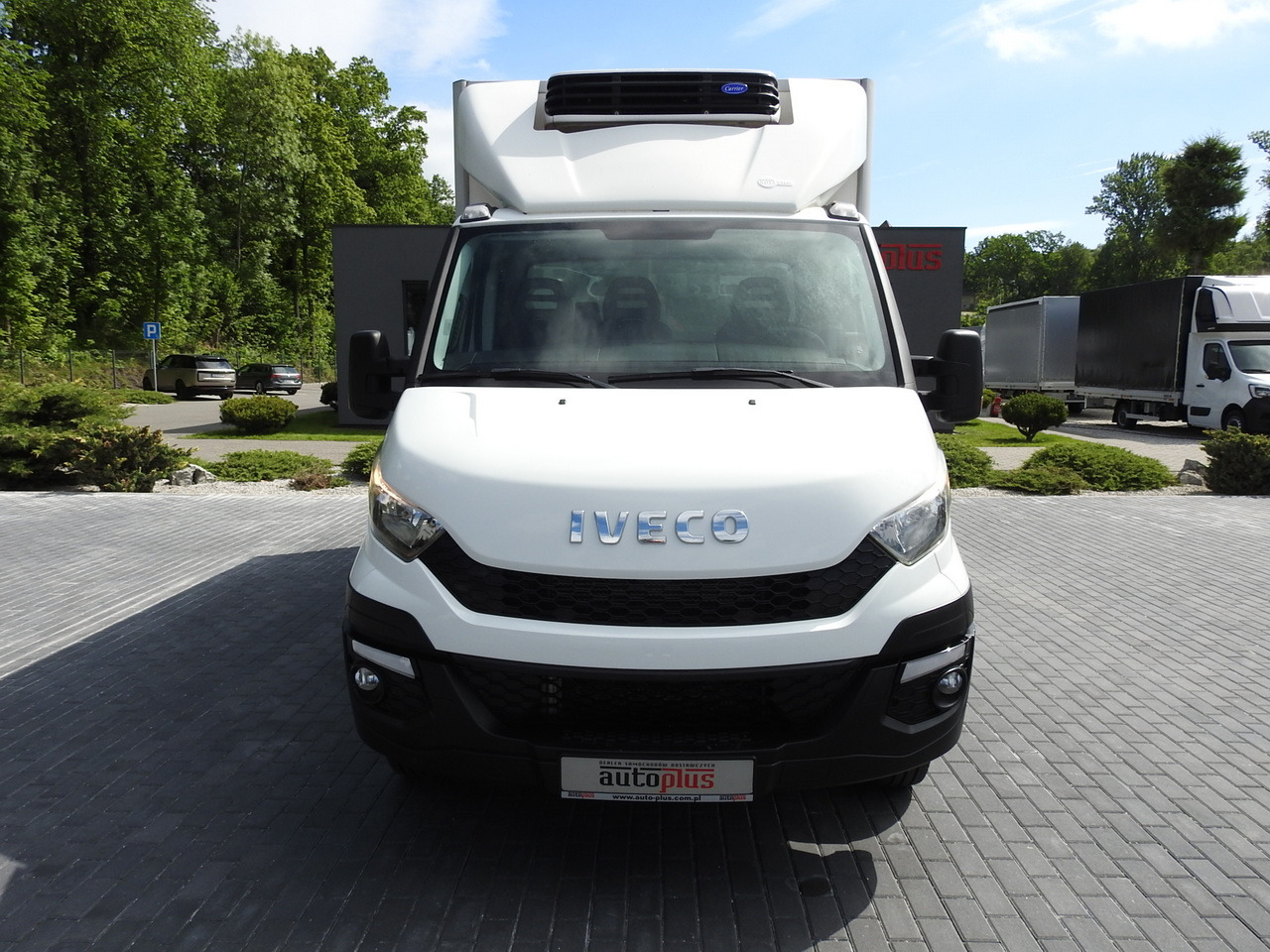 IVECO DAILY 35S15 REGRIGERATOR BOX -12*C 8 PALLETS CRUISE CONTROL TWIN WHEELS AIR CONDITIONING 150HP - 冷藏货车:图5 IVECO DAILY 35S15 REGRIGERATOR BOX -12*C 8 PALLETS CRUISE CONTROL TWIN WHEELS AIR CONDITIONING 150HP - 冷藏货车:图5