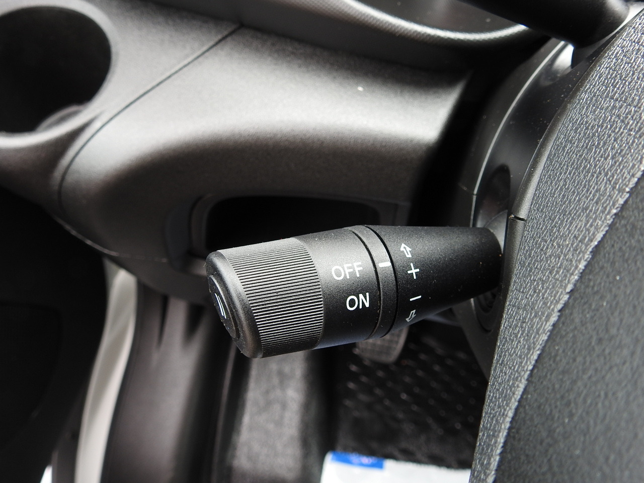 冷藏货车 IVECO DAILY 35S15 REGRIGERATOR BOX -12*C 8 PALLETS CRUISE CONTROL TWIN WHEELS AIR CONDITIONING  150HP：图33