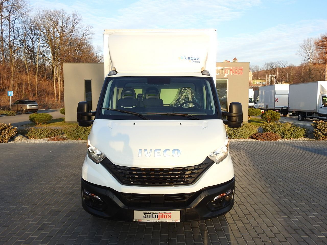 IVECO DAILY 35S16 BOX LIFT 8 PALLETS CRUISE CONTROL AIR CONDITIONING TWIN WHEELS  160HP - 冷藏货车:图5 IVECO DAILY 35S16 BOX LIFT 8 PALLETS CRUISE CONTROL AIR CONDITIONING TWIN WHEELS  160HP - 冷藏货车:图5